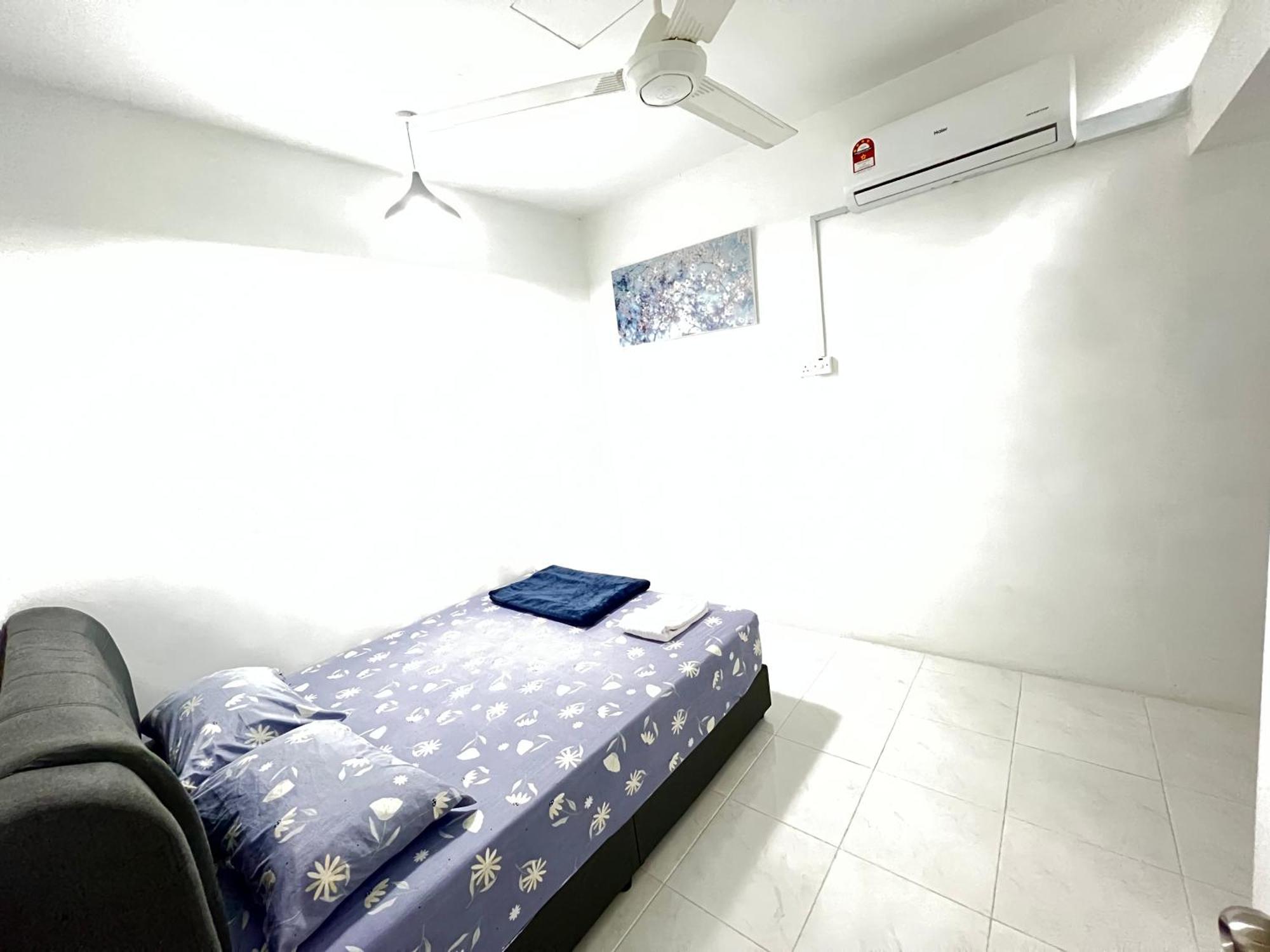 Chempaka Homestay 세리 이스칸다르 외부 사진